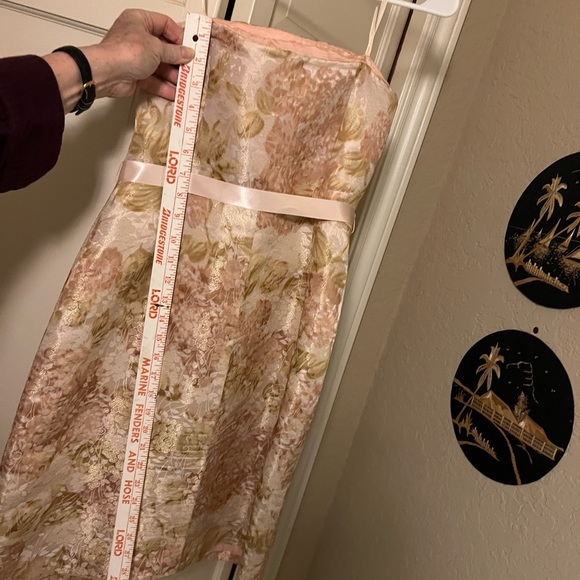 Classic, Vintage Ann Taylor party dress - Picture 2 of 8